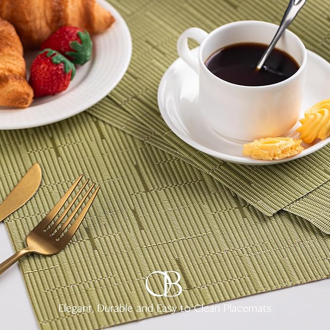 Placemats Set of 6 - Easy Clean Woven Vinyl Placemats for Dining Table, Indoor/Outdoor Place Mats, Washable PVC Table Mats （Pea Green）