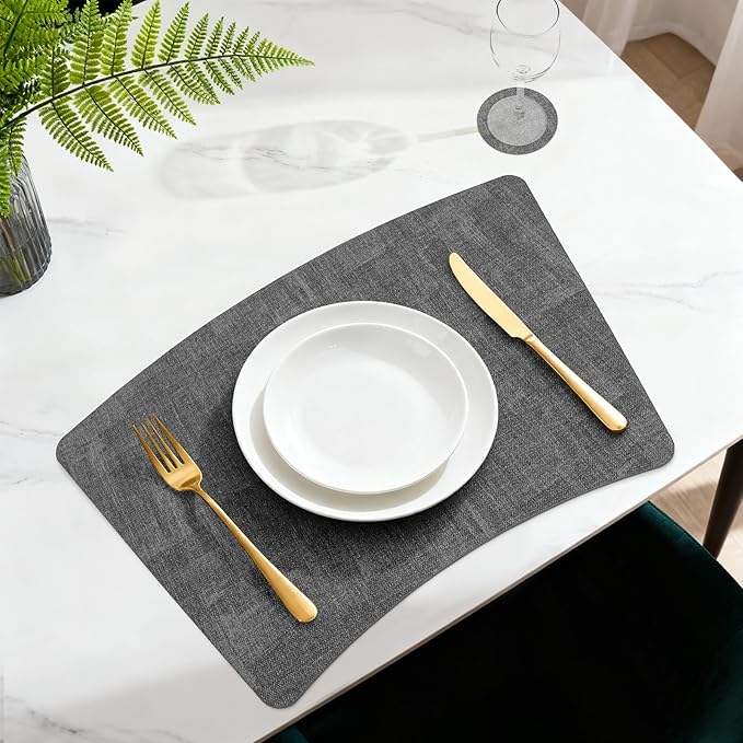 Round Table Placemats Set of 4, Wedge Shaped Faux Leather Table Mats, Heat Resistant Wipeable Washable Place Mats for Dining Table Dinner Kitchen Indoor Outdoor