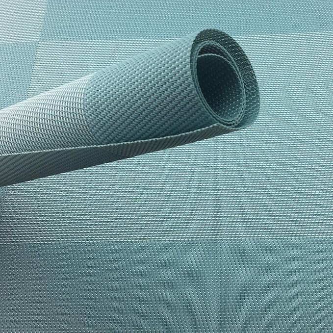 Gugrida Vinyl Blue Placemats Heat Resistant Dining Table Mats Non-Slip Washable Place Mats Set of 6 （Blue）