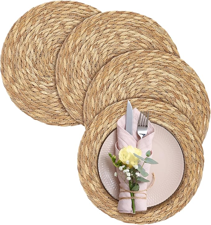 Aneco 4 Pack 13.8-Inch Round Woven Placemats Natural Hand-Woven Boho Rattan Wicker Bulrush Placemat Farmhouse Rustic Braided Table Mats for Dining & Kitchen Decor
