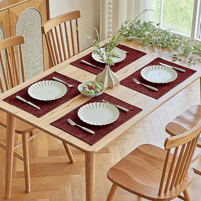 Softalker Faux Linen Placemats Set of 6-12 x 18 Inch, Heat Resistant Double Layered Durable Burlap Farmhouse Place Mats, Non-Slip Washable Rustic Table Mats for Dining, Kitchen, Party（Red