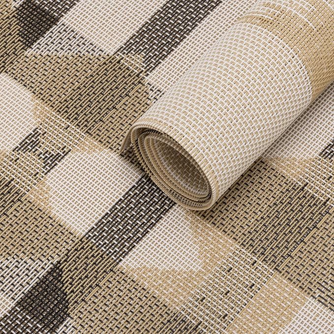 Winknowl Placemats Set of 6, Heat Resistant Stain Resistant Woven Vinyl Insulation Place mats, Durable Washable Elegant Table Mats for Kitchen Dining Table Decor (Geometric Beige)