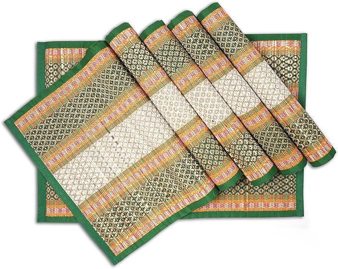 Encasa XO Woven Green Placemats Set of 4 – 12" x 17" | Handwoven Madurkathi Grass Table mats for Dining Table, Kitchen & Outdoor Decor | Durable & Heat‑Resistant