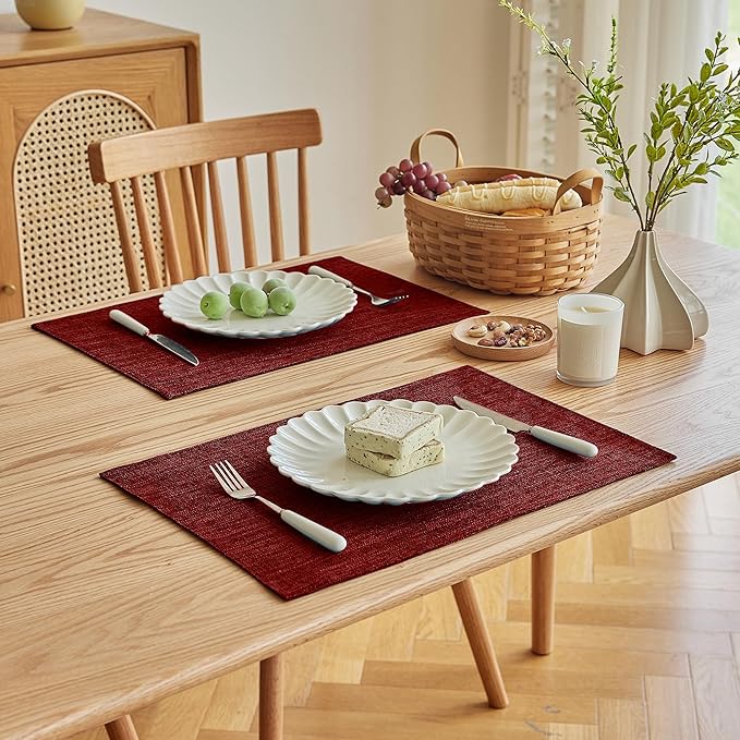 Softalker Faux Linen Placemats Set of 6-12 x 18 Inch, Heat Resistant Double Layered Durable Burlap Farmhouse Place Mats, Non-Slip Washable Rustic Table Mats for Dining, Kitchen, Party（Red