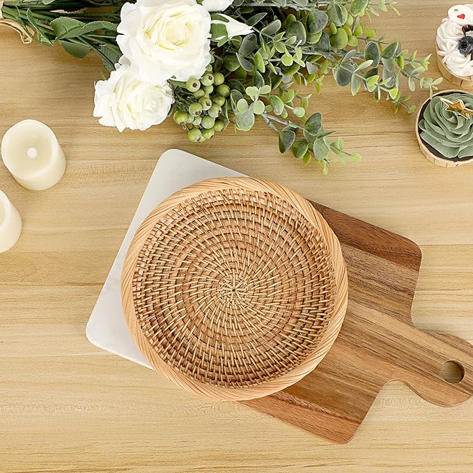 Hipiwe Set of 3 Key Basket Bowl for Entryway Woven Wicker Storage Basket Bowl Round Rattan Serving Basket Tray Fruit Snacks Candy Organizer Bowl for Keys Wallet Cell Phone Home Decor