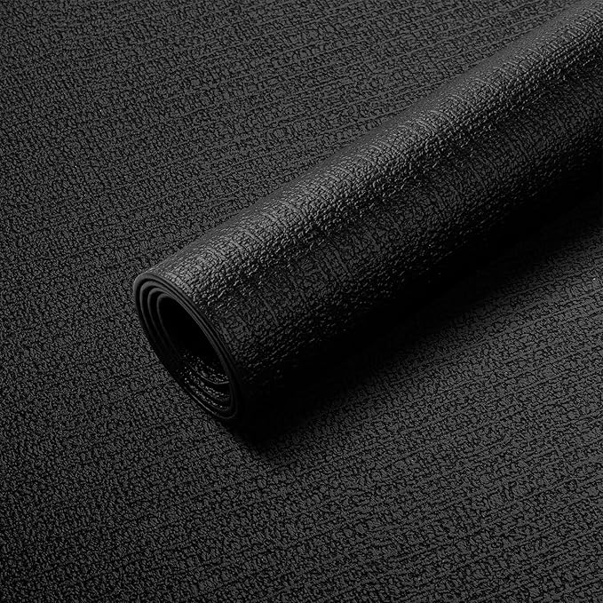 Placemats Set of 8, Washable Heat Resistant Table Placemats Wipeable Faux Leather Place Mats Non Slip, Waterproof Square Table Mats for Indoor Outdoor, Black