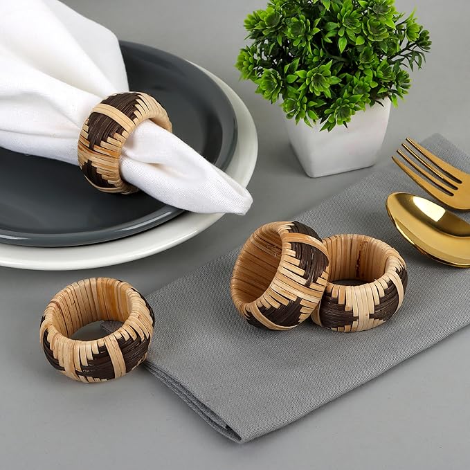 CLEENTABLE Cane Napkin Rings - Elegant Fall Napkin Rings for Table Decoration - Handwoven Natural Rattan Set of 12 Napkin Ring Suitable for Table Decor, Dining, Events, and Everyday Use (Brown)