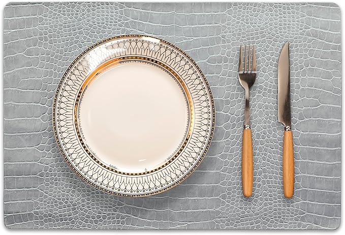 Set of 6 Faux Leather Placemats, PU Table Mats, Waterproof, Stain Resistant, Heat Resistant, Easy to Clean for Kitchen Dining Table,Conference Table