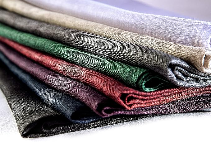 Solino Home Black Linen Napkins Set of 4 - 100% Pure Linen Cloth Washable Dinner Napkins 20 x 20 Inch for Winter, Easter - Fete
